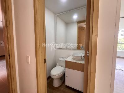 Apartamento de 3 alcobas en venta en Loma Del Chocho, Envigado, 130 m² · foto 10 de 20
