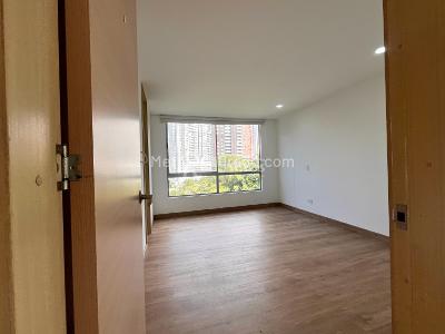 Apartamento de 3 alcobas en venta en Loma Del Chocho, Envigado, 130 m² · foto 14 de 20