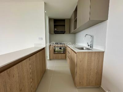 Apartamento de 3 alcobas en venta en Sabaneta, Sabaneta, 73 m² · foto 5 de 16