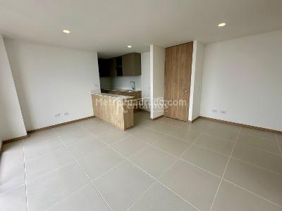 Apartamento de 3 alcobas en venta en Sabaneta, Sabaneta, 73 m² · foto 7 de 16