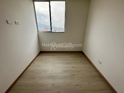 Apartamento de 3 alcobas en venta en Sabaneta, Sabaneta, 73 m² · foto 9 de 16