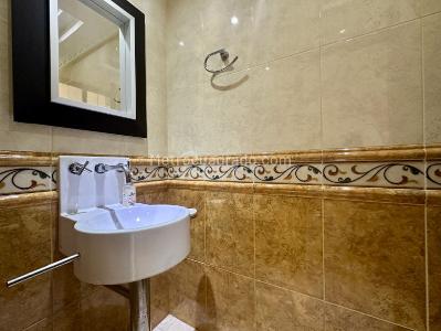 Casa de 3 alcobas en venta en Loma Benedictinos, Envigado, 262 m² · foto 10 de 20