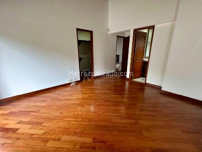 Casa de 3 alcobas en venta en Loma Benedictinos, Envigado, 262 m² · foto 20 de 20