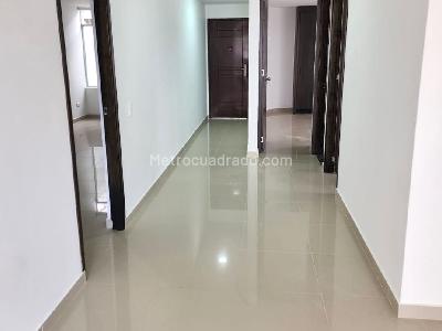 Apartamento de 4 alcobas en venta en Calle Del Banco, Sabaneta, 119 m² · foto 8 de 20