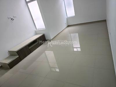 Apartamento de 4 alcobas en venta en Calle Del Banco, Sabaneta, 119 m² · foto 11 de 20
