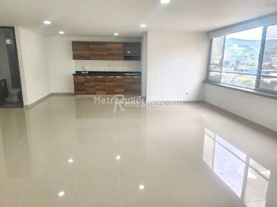 Apartamento de 4 alcobas en venta en Calle Del Banco, Sabaneta, 119 m² · foto 17 de 20