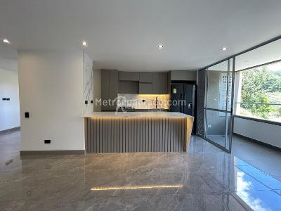 Apartamento de 3 alcobas en venta en San Jose, Sabaneta, 80 m² · foto 18 de 20