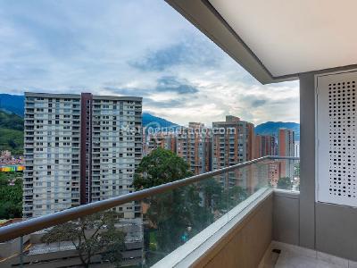 Apartamento de 2 alcobas en venta en San Jose, Sabaneta, 74 m² · foto 3 de 20