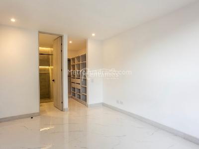 Apartamento de 2 alcobas en venta en San Jose, Sabaneta, 74 m² · foto 20 de 20