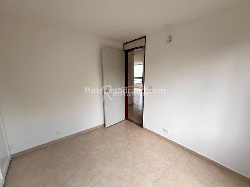 Apartamento de 3 Alcobas en La Frontera con Excelentes Amenidades - 8
