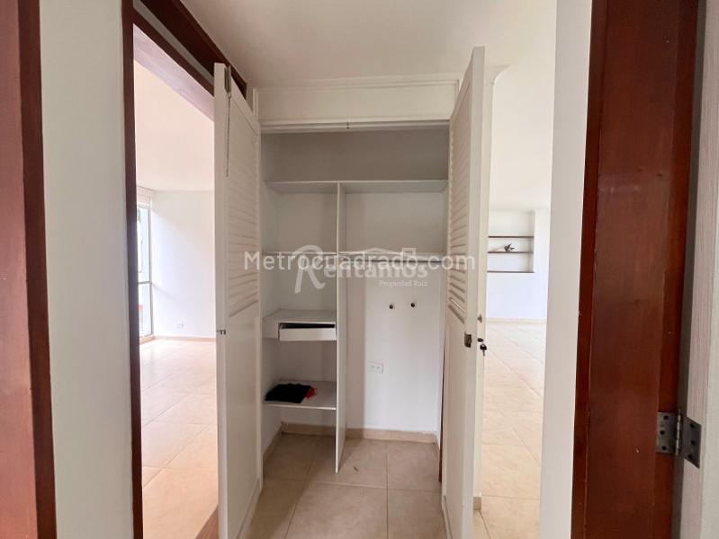 Apartamento de 3 Alcobas en La Frontera con Excelentes Amenidades - 9