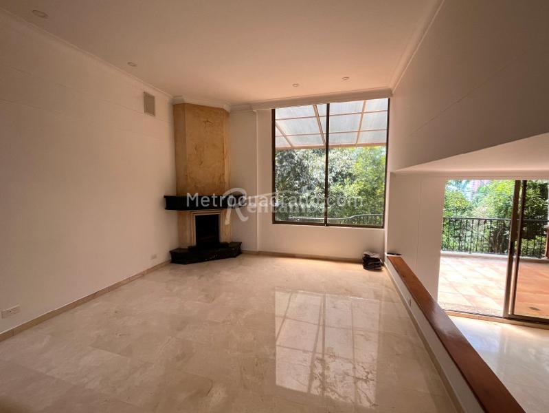 Casa en Arriendo de 4 Alcobas en El Poblado, Los Balsos - 2