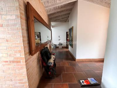 Casa de 4 alcobas en venta en Loma De Las Brujas, Envigado, 350 m² · foto 18 de 20