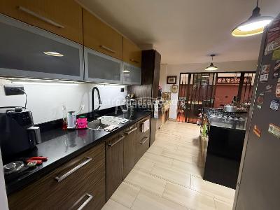 Apartamento en venta en La Frontera, Medellín · foto 5 de 20