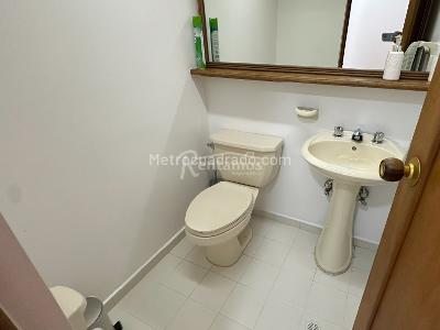 Apartamento de 3 alcobas en venta en El Poblado, Medellín, 129 m² · foto 20 de 20