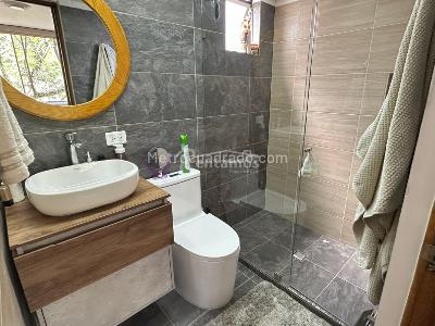 Apartamento de 3 alcobas en venta en El Poblado, Medellín, 129 m² · foto 5 de 20