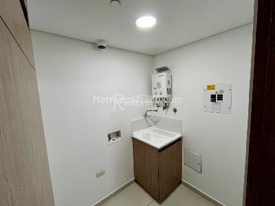 Apartamento de 2 alcobas en venta en Loma De Los Mesa, Envigado, 89 m² · foto 16 de 20