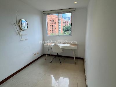 Apartamento en venta en Provenza, Medellín · foto 18 de 20