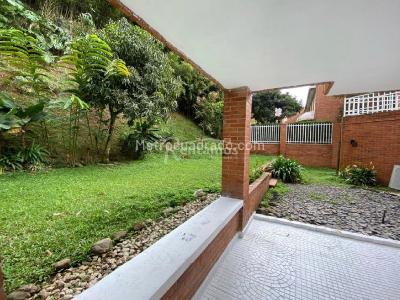 Casa de 4 alcobas en venta en La Calera, Medellín, 770 m² · foto 4 de 20
