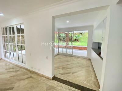 Casa de 4 alcobas en venta en La Calera, Medellín, 770 m² · foto 11 de 20