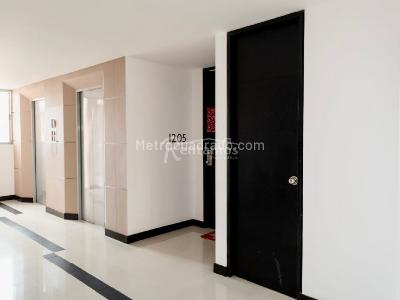 Apartamento de 3 alcobas en venta en La Linde, Medellín, 136 m² · foto 14 de 17