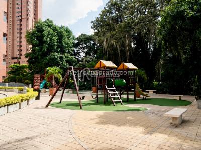 Apartamento de 3 alcobas en venta en La Linde, Medellín, 136 m² · foto 17 de 17