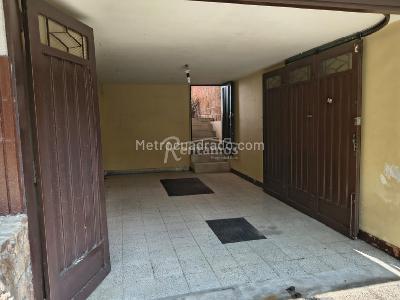 Casa de 3 alcobas en venta en Laureles, Medellín, 210 m² · foto 5 de 20
