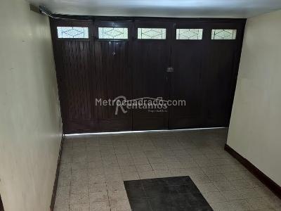 Casa de 3 alcobas en venta en Laureles, Medellín, 210 m² · foto 6 de 20