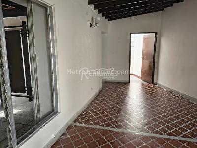 Casa de 3 alcobas en venta en Laureles, Medellín, 210 m² · foto 20 de 20