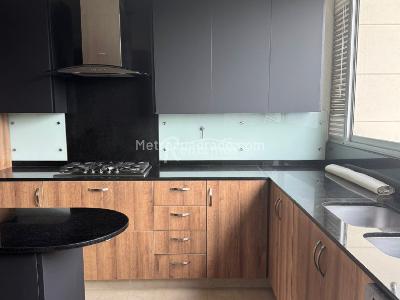 Apartamento de 3 alcobas en venta en El Poblado, Medellín, 272 m² · foto 7 de 20