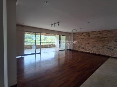 Apartamento en venta en El Tesoro, Medellín · foto 2 de 19