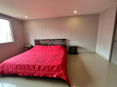 Apartamento en arriendo en Castropol, Medellín · foto 12 de 19