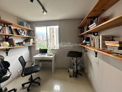 Apartamento en arriendo en Castropol, Medellín · foto 19 de 19