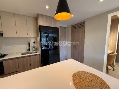 Apartamento de 3 alcobas en venta en Los Gomez, Itagüí, 55 m² · foto 2 de 20
