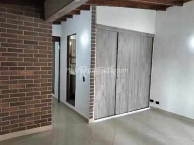 Casa de 3 alcobas en venta en Santa Catalina, Itagüí, 118 m² · foto 10 de 20