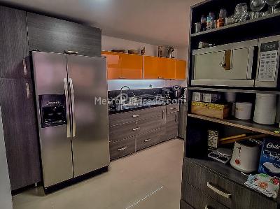Apartamento de 3 alcobas en venta en Mayorca, Sabaneta, 112 m² · foto 3 de 20