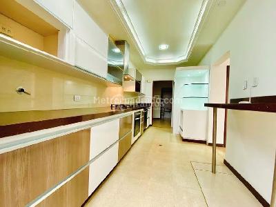 Casa de 4 alcobas en venta en El Poblado, Medellín, 276 m² · foto 6 de 20