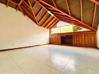 Casa de 4 alcobas en venta en El Poblado, Medellín, 276 m² · foto 20 de 20