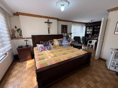 Apartamento de 3 alcobas en venta en Patio Bonito, Medellín, 143 m² · foto 12 de 20