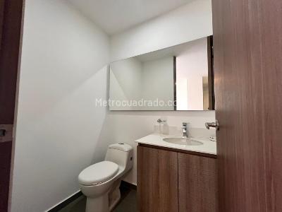 Apartaestudio en venta en Loma Del Escobero, Envigado, 64 m² · foto 6 de 20
