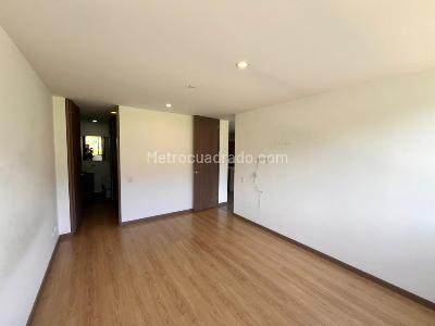 Apartaestudio en venta en Loma Del Escobero, Envigado, 64 m² · foto 12 de 20