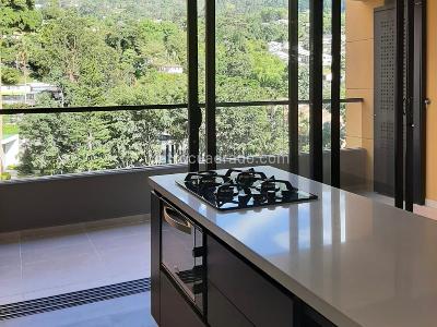 Apartamento de 2 alcobas en venta en Intermedia, Envigado, 86 m² · foto 5 de 20