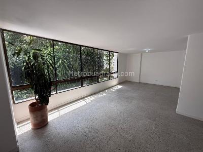 Apartamento en arriendo en Patio Bonito, Medellín · foto 3 de 20
