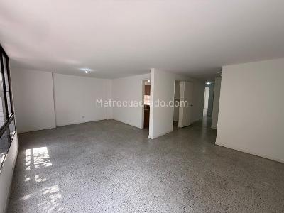 Apartamento en arriendo en Patio Bonito, Medellín · foto 4 de 20