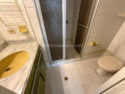 Apartamento en arriendo en Patio Bonito, Medellín · foto 7 de 20
