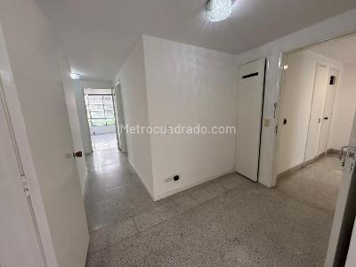 Apartamento en arriendo en Patio Bonito, Medellín · foto 12 de 20