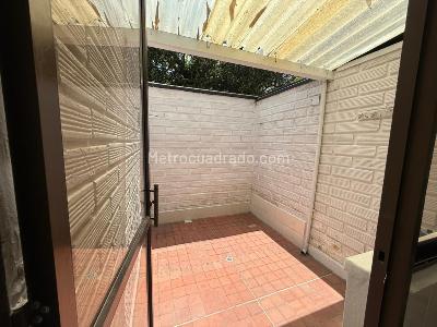 Apartamento en arriendo en Patio Bonito, Medellín · foto 20 de 20