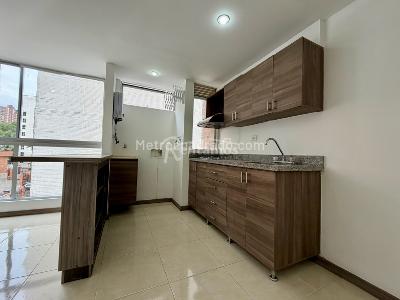 Apartaestudio en arriendo en Santa Maria De Los Angeles, Medellín · foto 2 de 20