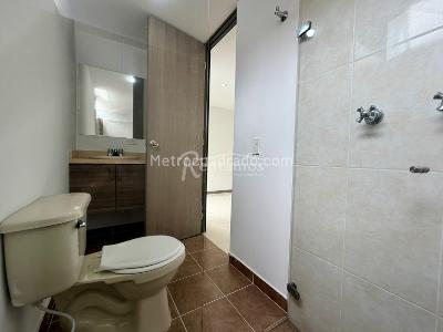 Apartaestudio en arriendo en Santa Maria De Los Angeles, Medellín · foto 15 de 20