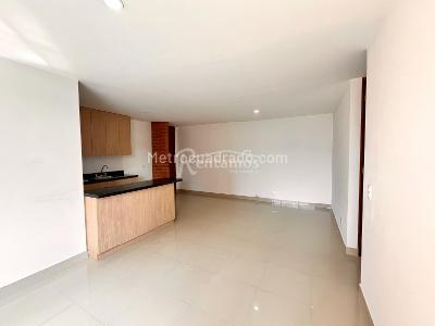 Apartamento de 3 alcobas en venta en Santa Catalina, Itagüí, 92 m² · foto 2 de 20